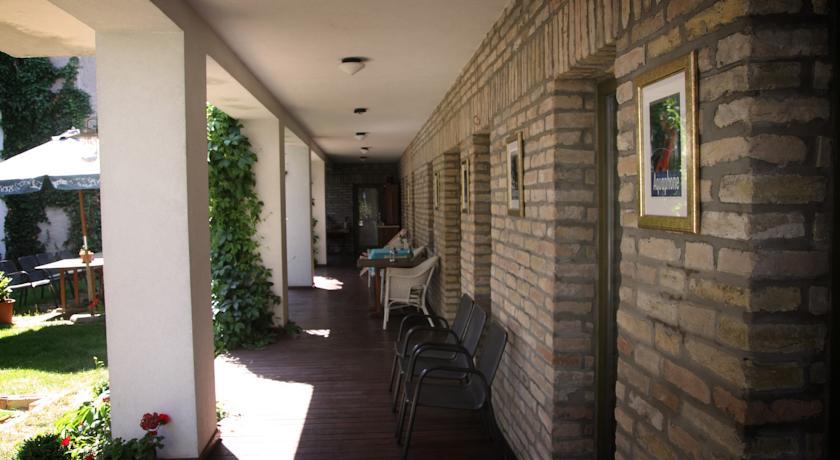 Hotel Eliot Štúrovo Kamer foto